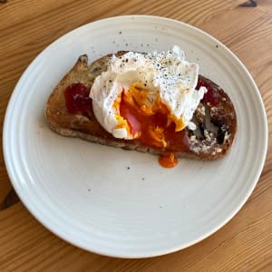 How To Poach an Egg Perfectly